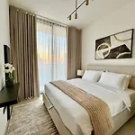 Elegant 1Br Apt In Jvc With Spacious Balcony